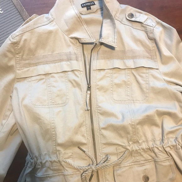 Express Jacket - Large - Picture 5 of 8